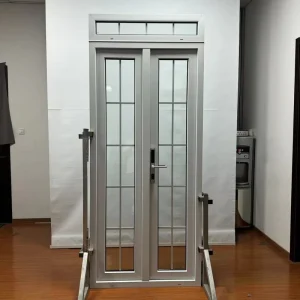 Aluminum Frame Glass Swing Door for Bathroom, Toilet, Balcony, Kitchen