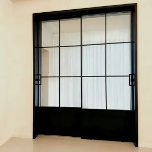 Aluminum Sliding Door with Double-Glazed Tempered Glass, Heatproof, Waterproof, and Windproof
