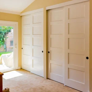 American Slab Pre-Hung Shaker Style Composite Painted Wood Interior Swing Door for Bedrooms and Bathrooms