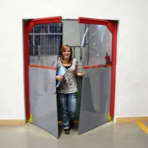 Chemical-Resistant PVC Traffic Door Flexible Swing Door for Chemical and Sanitizing Environments