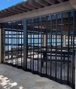 Clear Grille Aluminum Alloy Folding Door Dust Proof Commercial Shopfront