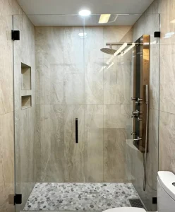 Matte Black Hinged Frameless Tempered Glass Shower Door with Reversible Installation