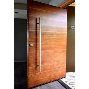 Modern Natural Wood Grain Villa Main Gate Solid Oak Horizontal Panel Pivot Entry Door Aluminum Security Anti-theft Door