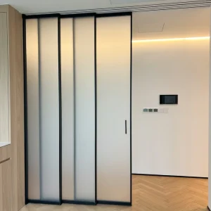 Slim Narrow Aluminum Alloy Sliding Door with Double-Glazed Tempered Glass, Minimalist Design, and Space-Saving Large View