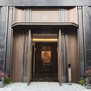 Solid Copper Frame Chinese Double-Glazing Entrance Door with Soundproof Patterned Glass for Villa