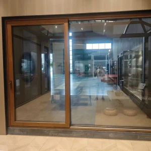 Wood-Aluminum Sliding Door with Heatproof Exterior for Houses