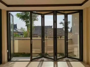 Aluminum Alloy Glass Folding Door, Tempered Glass, Modern Design, Indoor/Outdoor Use