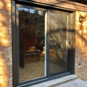 Aluminum Sliding Door Insect Screen Ventilation Double Glazing Tempered Glass Minimalist Design Smooth Sliding Balcony Kitchen