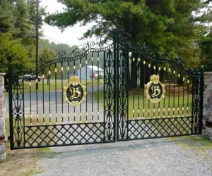Antique Wrought Iron Garden Driveway Main Gate