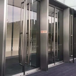 Balanced Aluminum Alloy Glass Swing Door with Windproof Feature and Finished Surface for Office Use