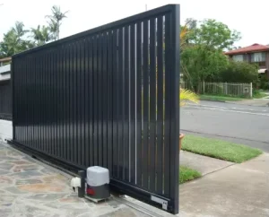 Electric Retractable Aluminum Double Door Main Gate with Welding Roller Design and Privacy Function