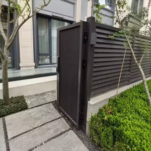 European Vertical Louvered Privacy Custom Aluminum Single Panel House Villa Side Gate Anti Corrosion Fluorocarbon Coating