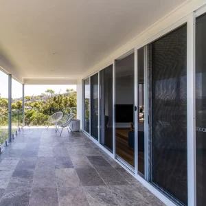 Heavy-Duty Aluminum Glass Sliding Door with Thermal Insulation for Outdoor Use