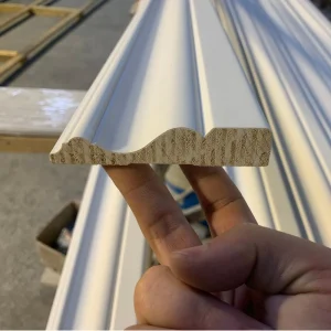 White Primed 3/4 x 3 1/2 x 8′ Colonial Pine Door and Window Casing Moulding